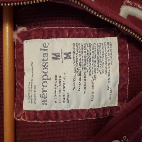 Aeropostale Hoodie - Picture 3 of 3